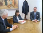 fotogramma del video Serracchiani incontra il sindaco e la giunta comunale di ...