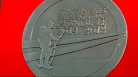 Presentazione medaglia commemorativa Albo d'Oro caduti
